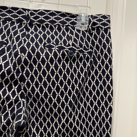 Gap Slim City Women's Dress Pants Sz 6R Navy & White Geometric Print Chic Casual - Picture 11 of 15